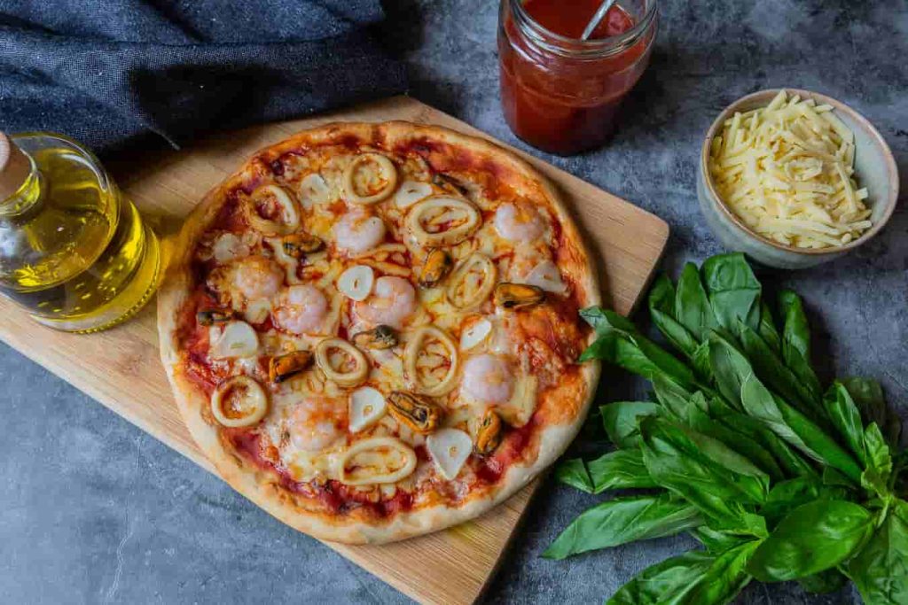 Làm Pizza hải sản tươi ngon với nồi chiên không dầu